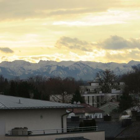 Pension Bergblick Unterhaching Esterno foto